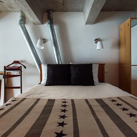 Stylish Loft Close To Old Town *
